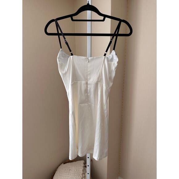 Superdown Livia Mini Dress White Corset Style size Small - Picture 4 of 7